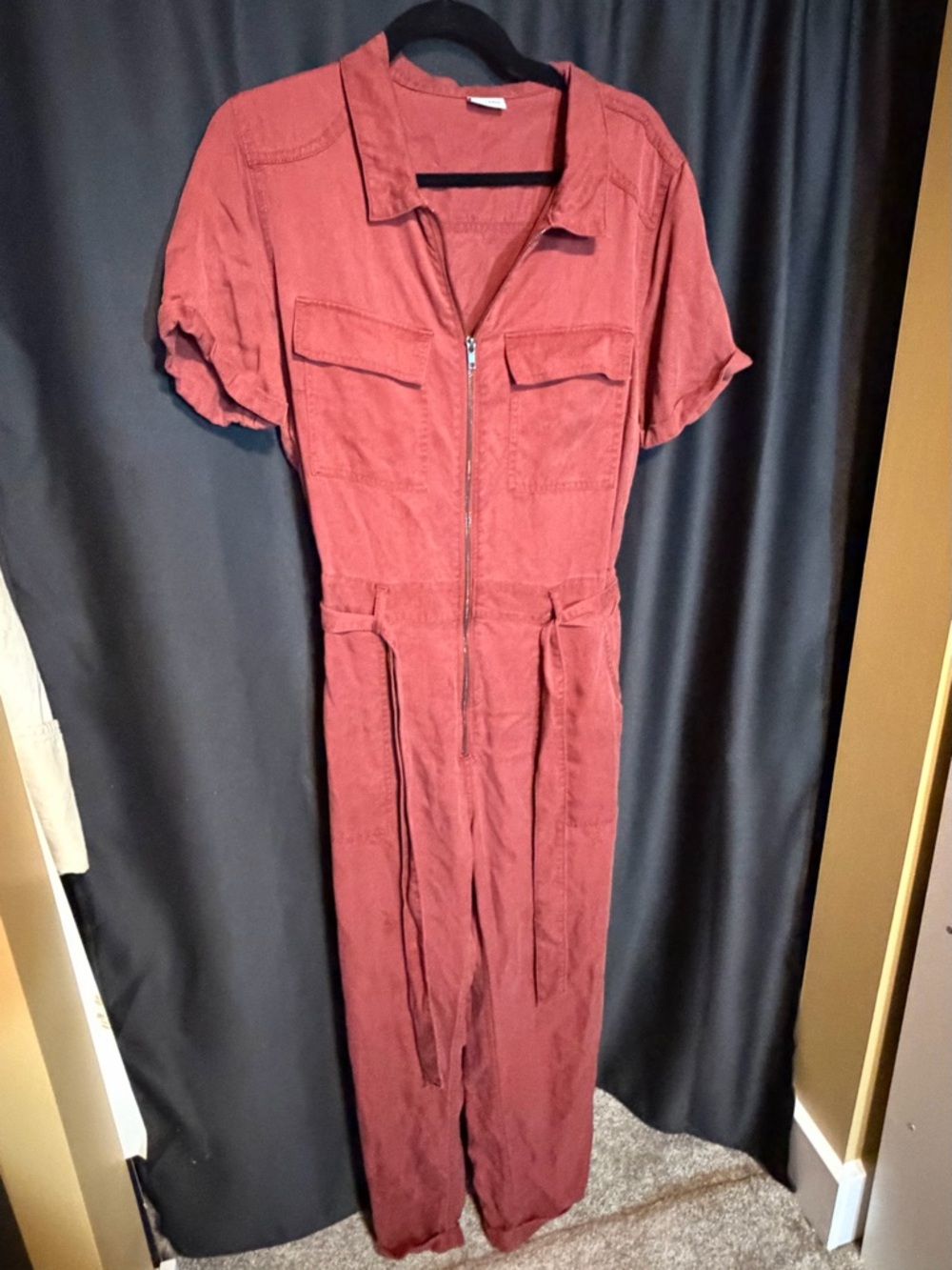 LASCANA Cargo style zip up weathered women’s red Jumpsuit, size 12
